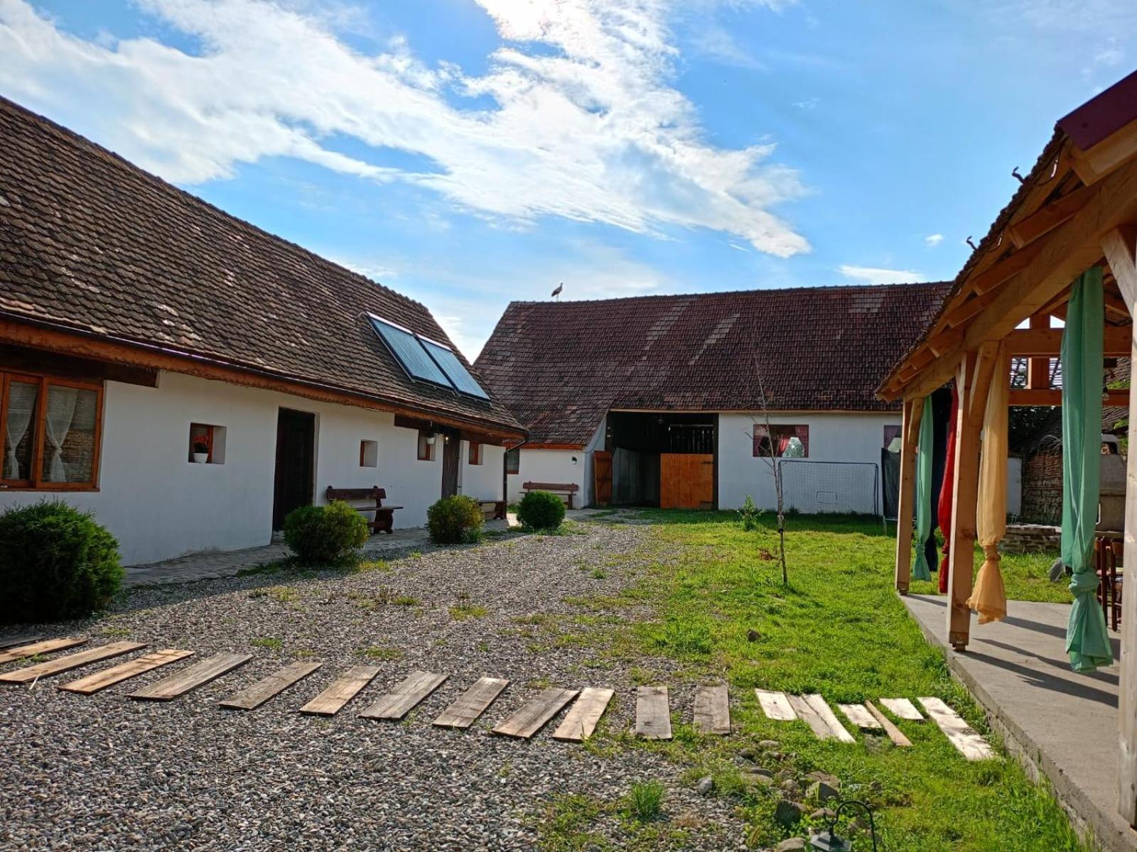 Chalet Giuel Barcut Exteriör bild