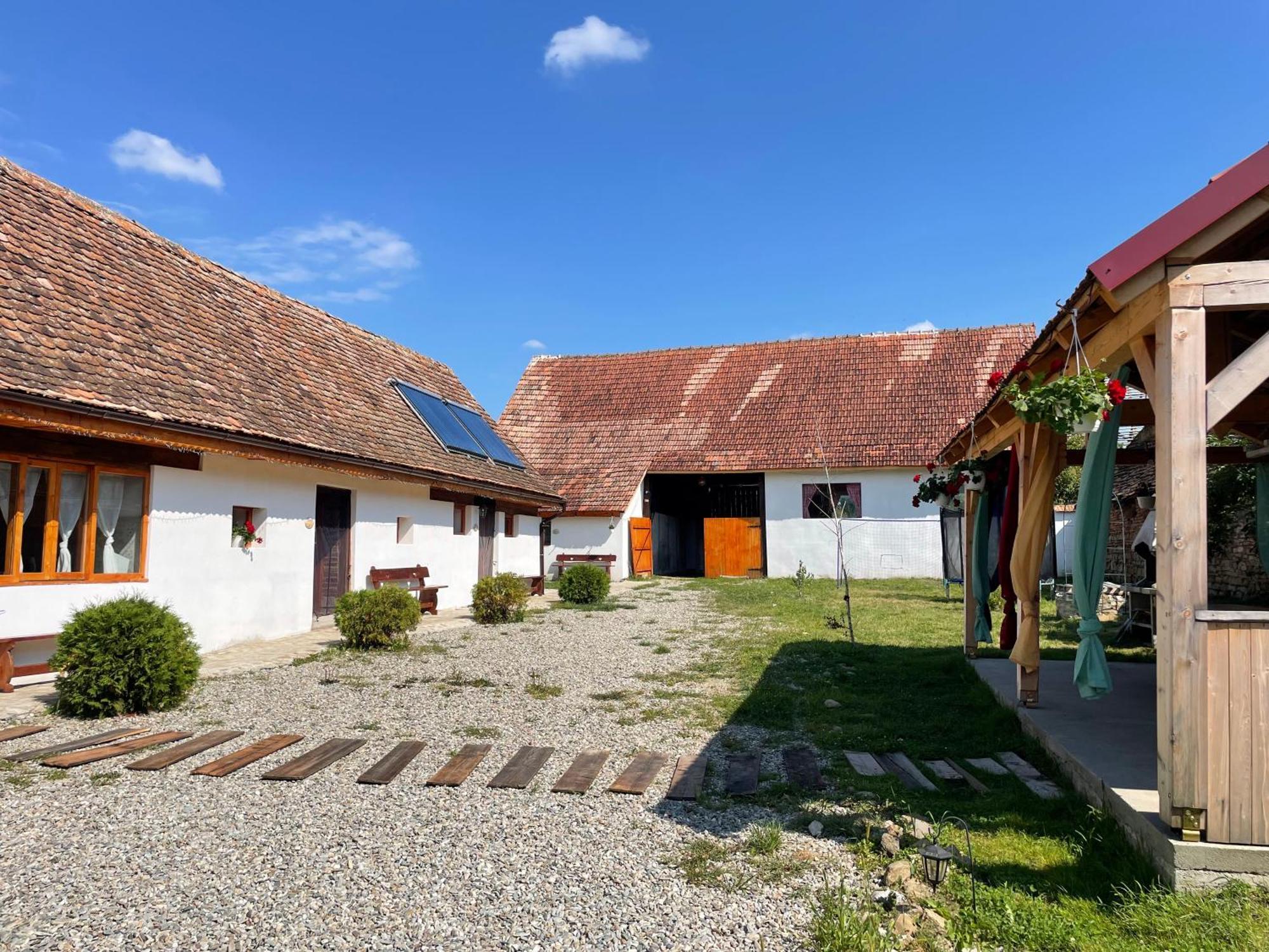 Chalet Giuel Barcut Exteriör bild
